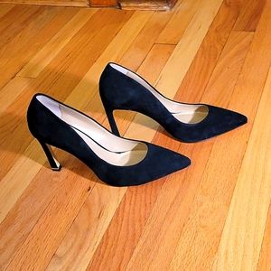 New White House Black Market Black Suede Pumps
